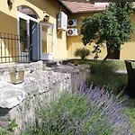 Gasthof Malom-to Vendeghaz