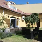 Malom-to Vendeghaz 4* Tapolca