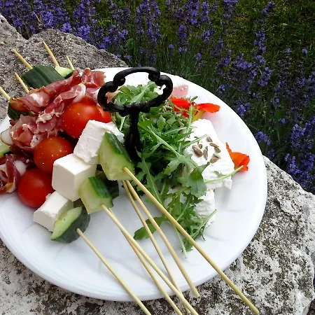 Malom-tó Affittacamere 4*