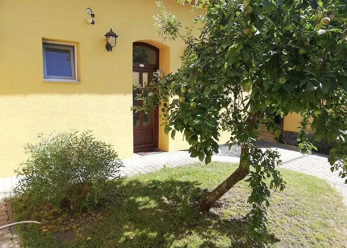 Guest house Malom-to Vendeghaz 4*