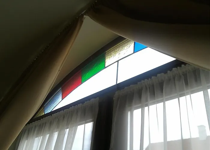 Malom-to Vendeghaz 4*