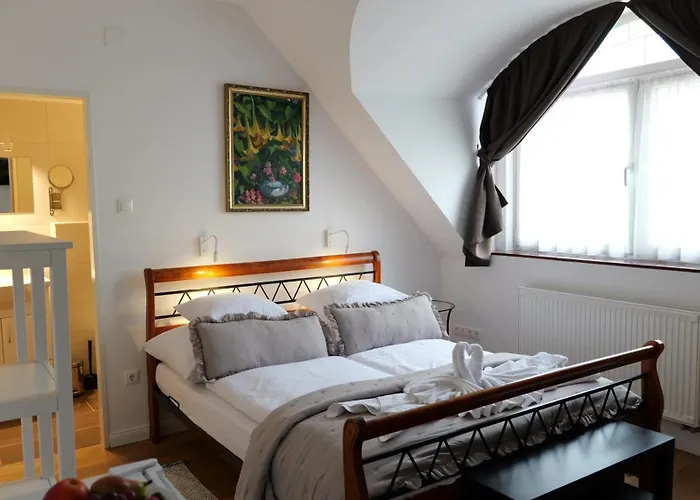 Malom-to Vendeghaz 陶波尔曹